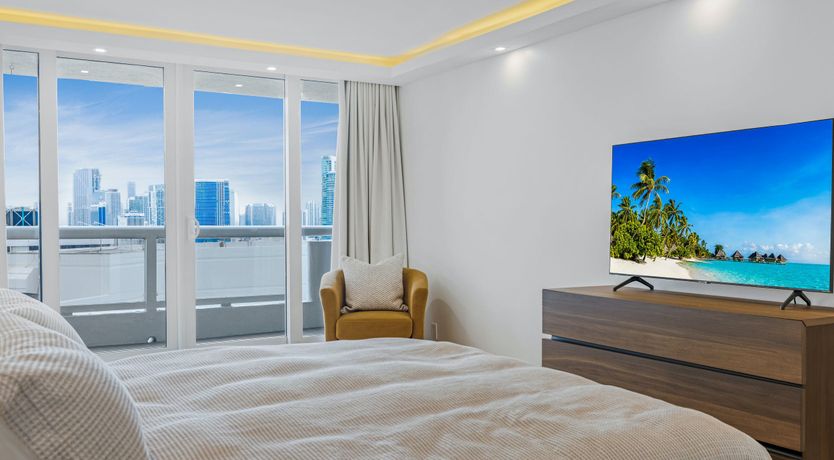 Photo of Sapphire Sparkle