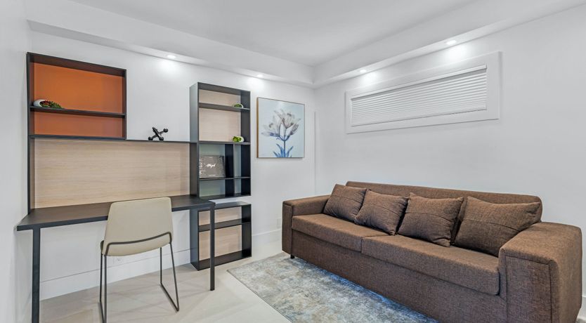 Photo of Sapphire Sparkle