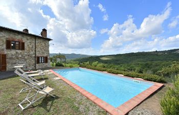 Tuscan Vine Holiday Home