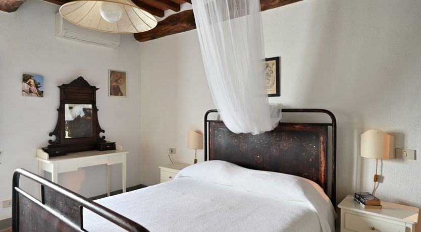 Photo of Tuscan Vine