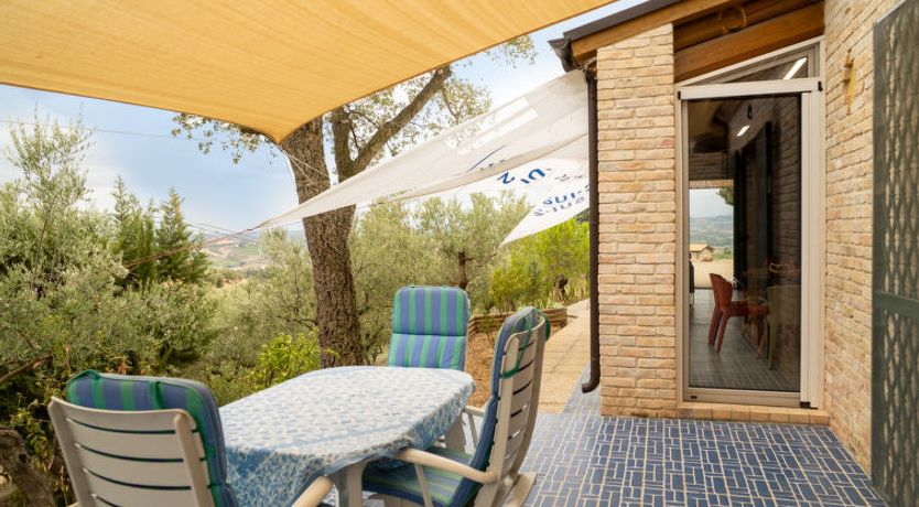 Photo of Mike's Dinghy House