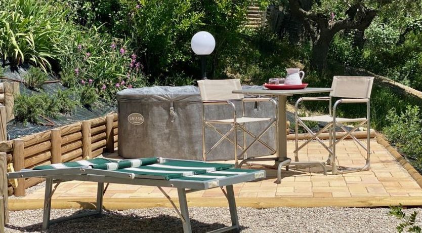 Photo of Mike's Dinghy House