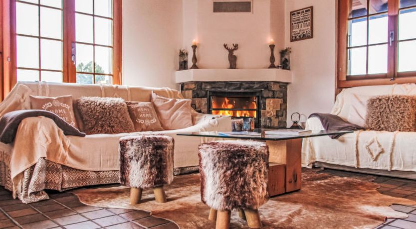 Photo of La Couronne Holiday Home 2