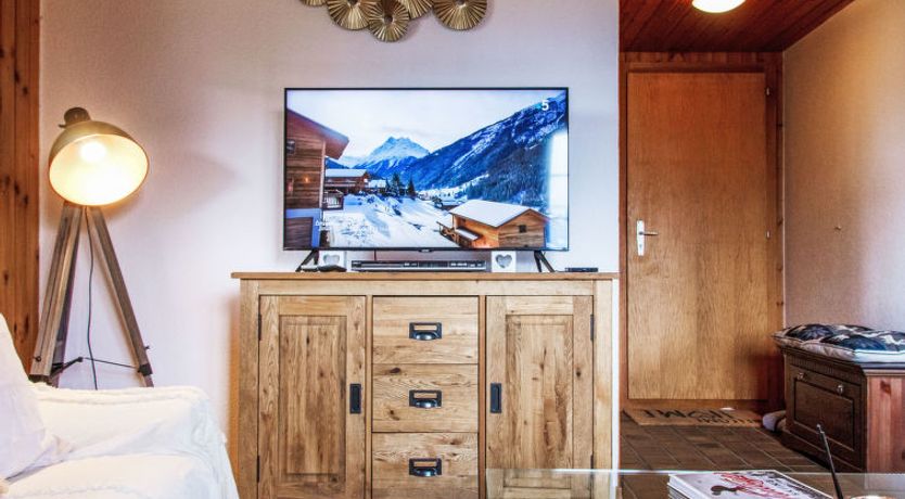 Photo of La Couronne Holiday Home 2