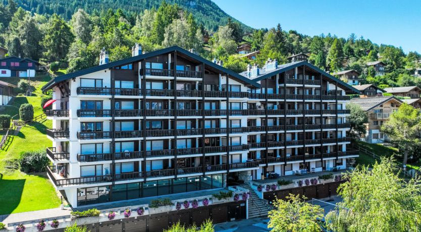 Photo of Eden Roc 51 Apartment 10