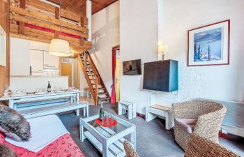 Le Grand Tichot A et B (Val Claret) Apartment 18 Holiday Home