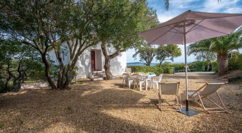 Photo of Les Arbousiers Apartment 2