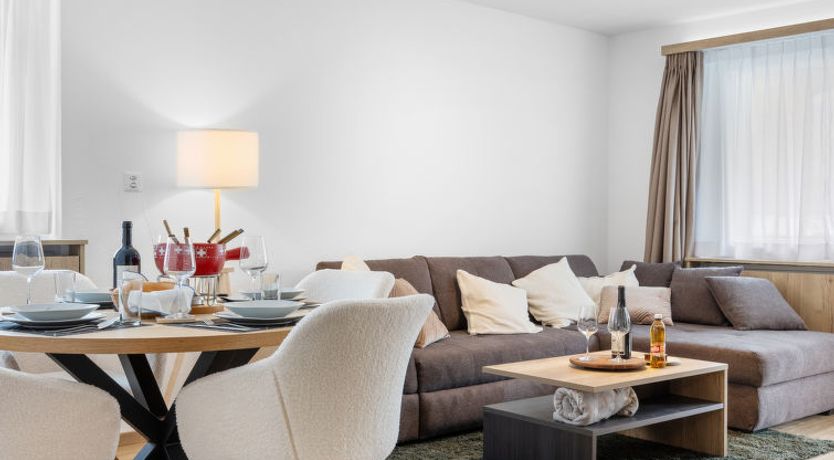 Photo of Dianthus Apartment 3