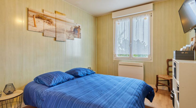 Photo of Les pieds dans l'eau