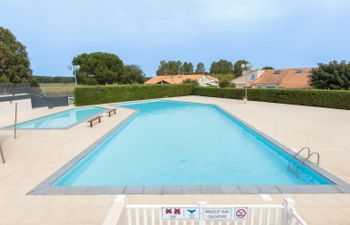 Les Charmilles Holiday Home 13 Holiday Home