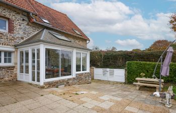 Le Rouge gorge Holiday Home