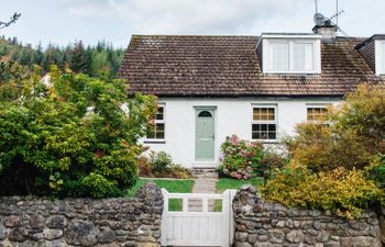 Jenkins Cottage Holiday Home