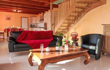Ty Mazud Holiday Home