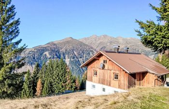 Heregger Hütte Holiday Home