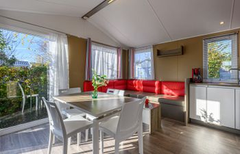 Le Tadorne Apartment 8 Holiday Home