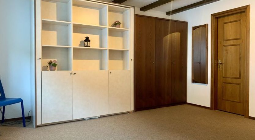 Photo of Apt. 33-1 Apartment 14