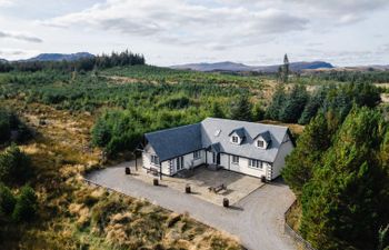 Strathmore Lodge Holiday Home