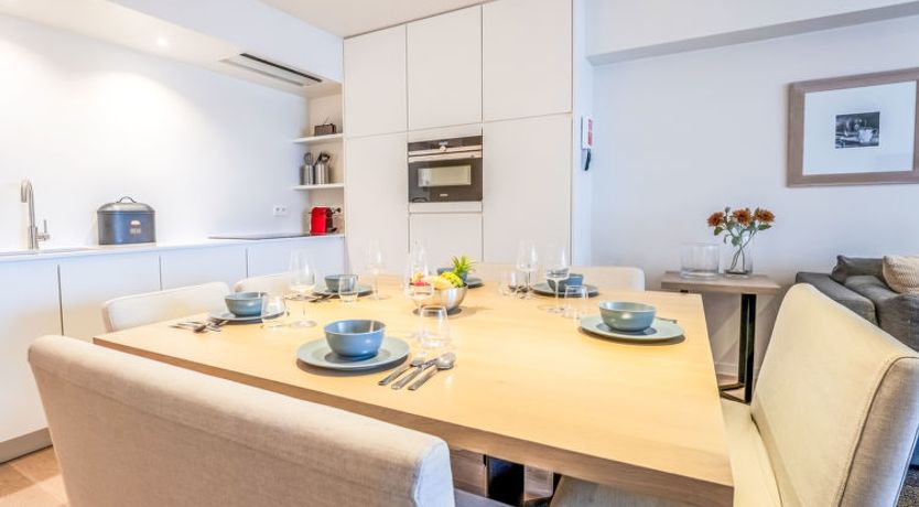 Photo of Chateauneuf with parking