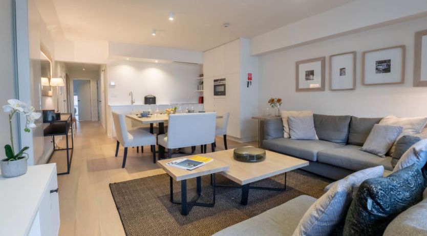 Photo of Chateauneuf with parking