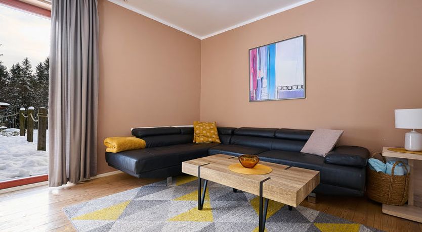 Photo of Sunny Mountain Escape & Pets