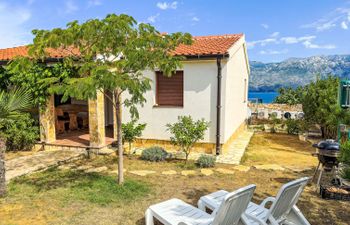 Nada Holiday Home