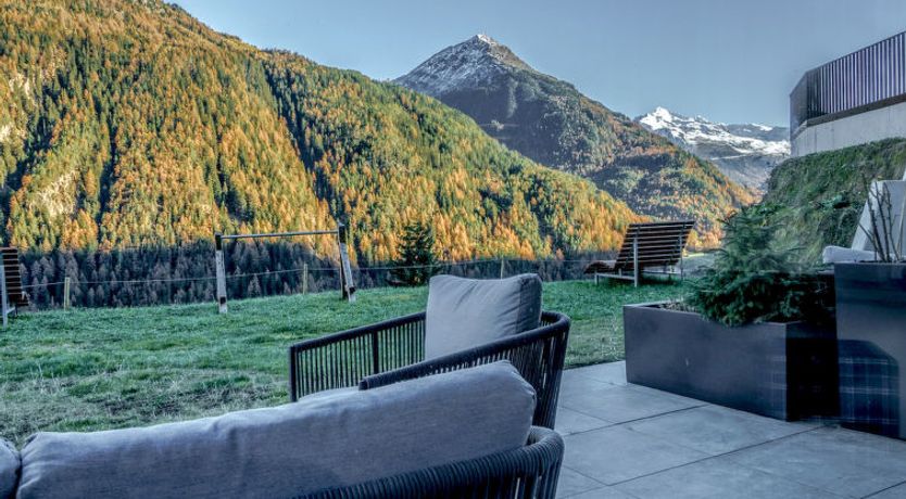 Photo of The Peak Holiday Home 11