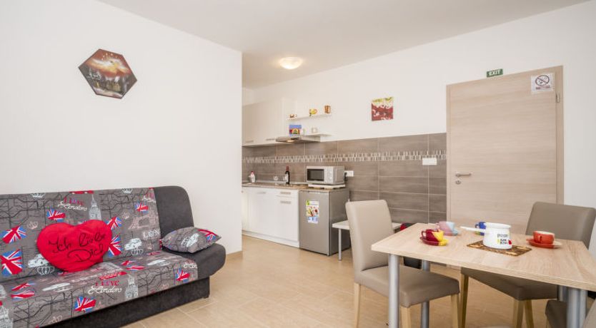 Photo of B&B Apartment 3