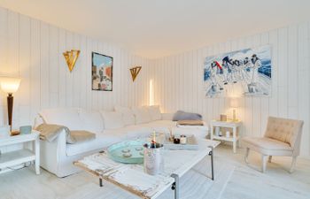 Les Ormeaux Holiday Home