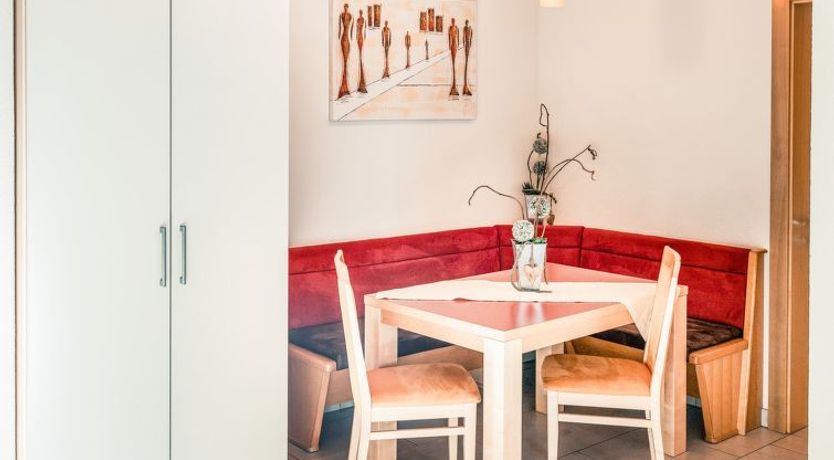 Photo of Relax - Lisa