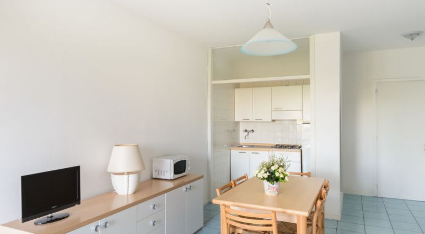 Photo of Luna Residence 3