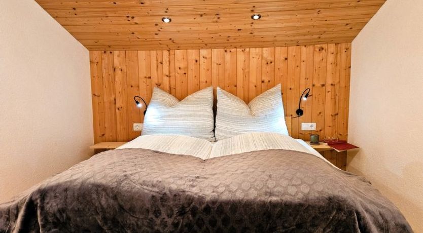 Photo of Alberts Huamat