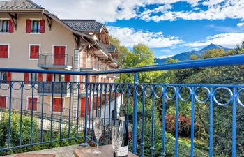 Domaine de Crespin Apartment 5 Holiday Home