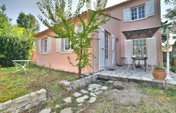 La Villa Rose Holiday Home