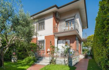 Villino Viola Holiday Home