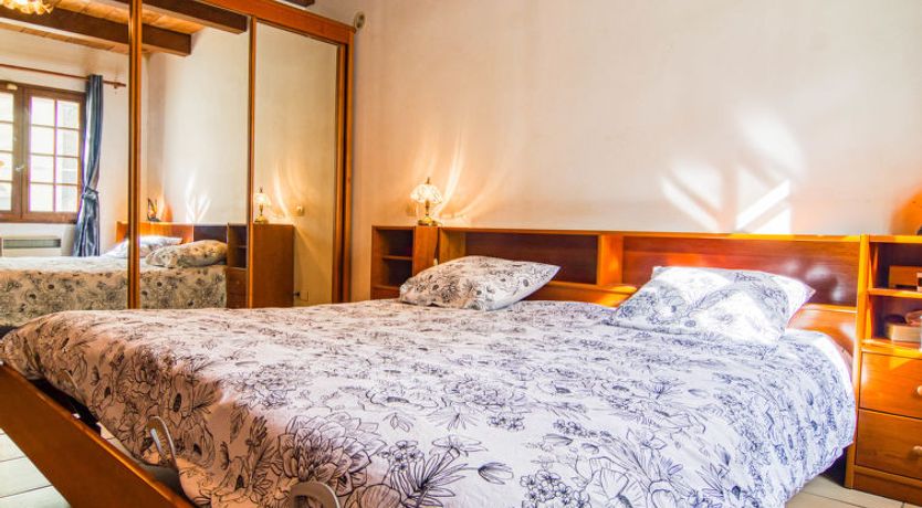 Photo of La Petite Maison dans la Prairie