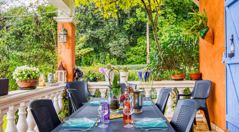 Photo of La Petite Maison dans la Prairie