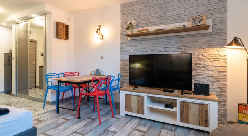 Photo of Modern Cave