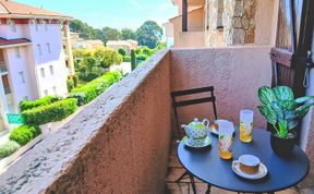Photo of Le Ciel Bleu Apartment 2
