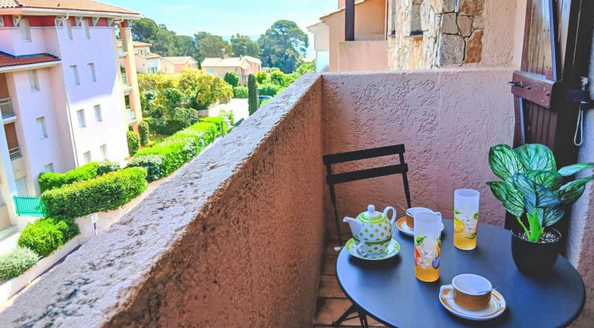 Photo of Le Ciel Bleu Apartment 2