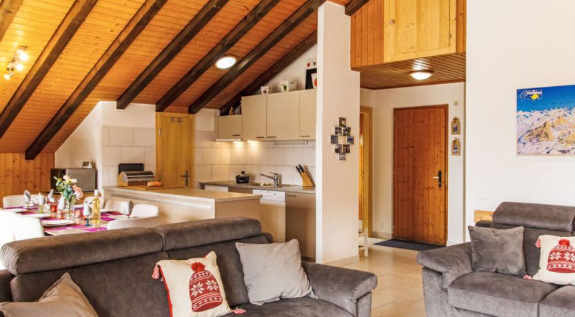 Photo of Beau Soleil - Gentianes 40