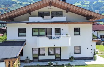 Vom Gerslosstein zum Rumerblick Apartment 3 Holiday Home