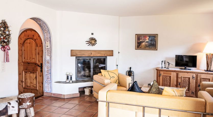 Photo of Chesa Trais Dschembers