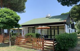 Photo of lake-bungalow-apartment