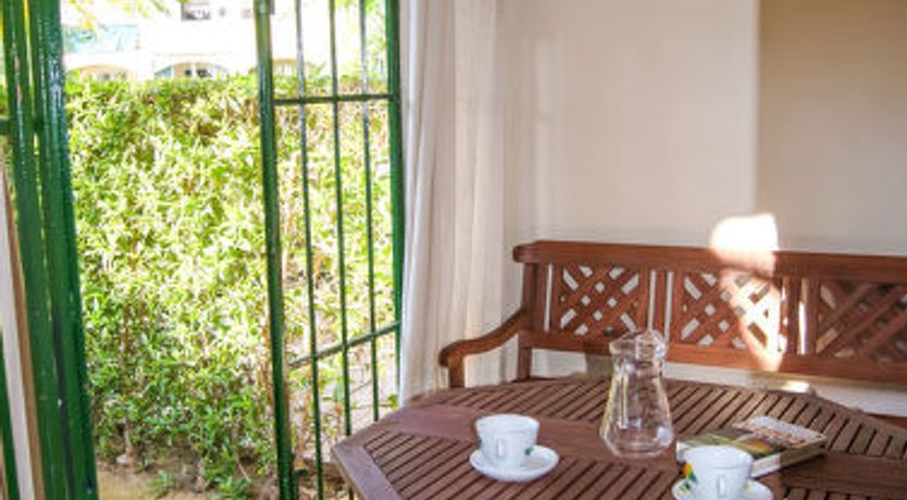 Photo of La Isla Apartment 14