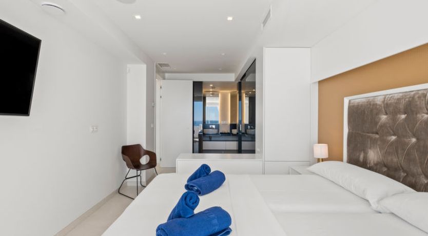 Photo of Blue Infinity 4