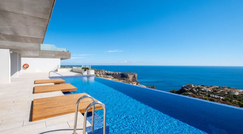Photo of Blue Infinity 4