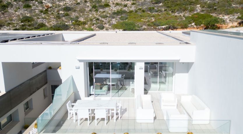 Photo of Blue Infinity 4