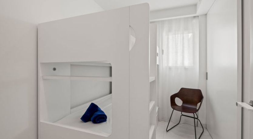 Photo of Blue Infinity 4