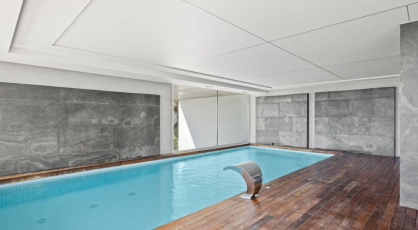 Photo of Blue Infinity 4