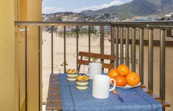 Edificio 2000 Apartment 2 Holiday Home